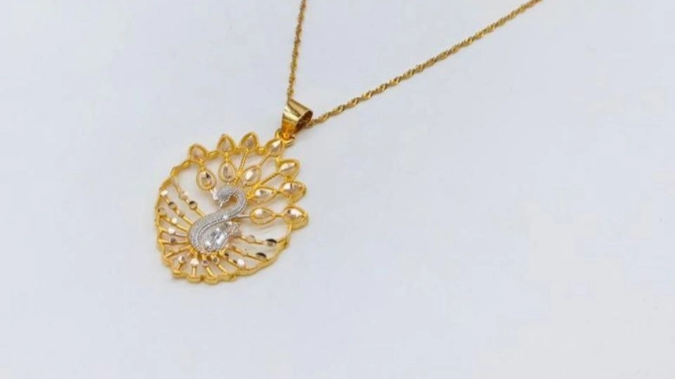Simple ways to clean and polish gold